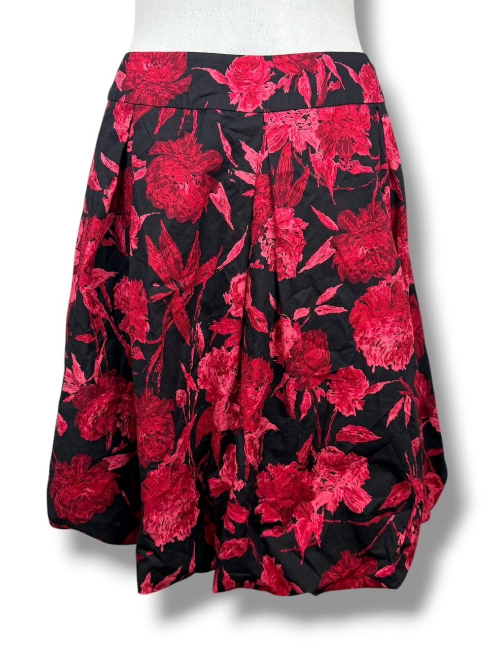 New York & Company Black Pink Floral Bubble Mini Skirt Tulip Hem‎ Size 6